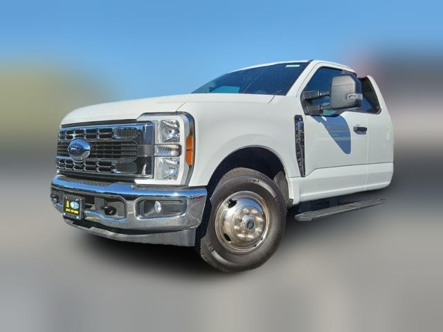 2023 Ford F-350 XL