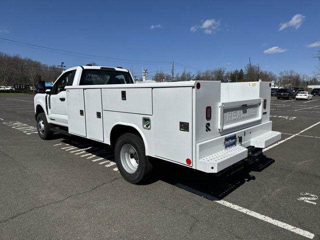 2023 Ford F-350 XL