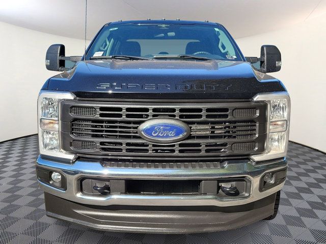 2023 Ford F-350 XL