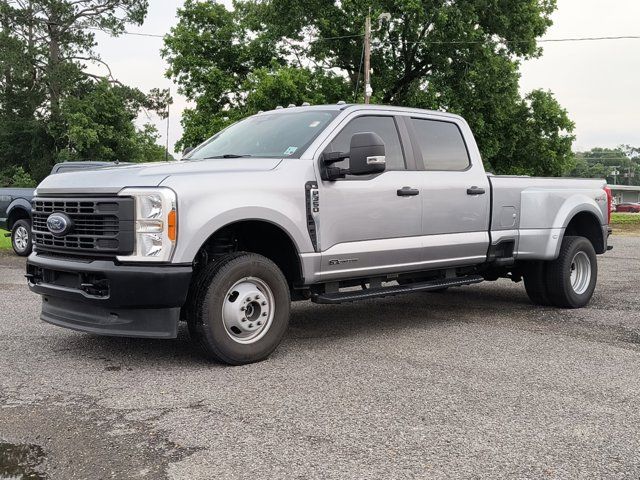 2023 Ford F-350 XL