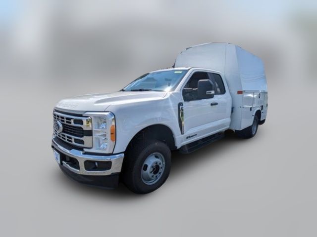 2023 Ford F-350 XLT