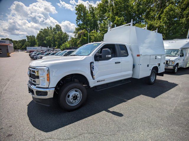 2023 Ford F-350 XLT