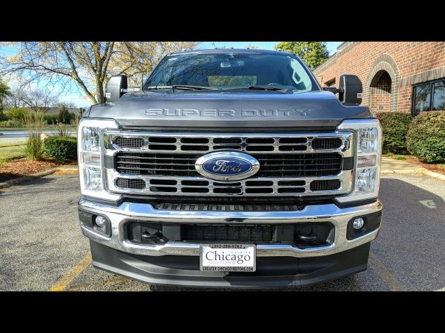 2023 Ford F-350 XLT