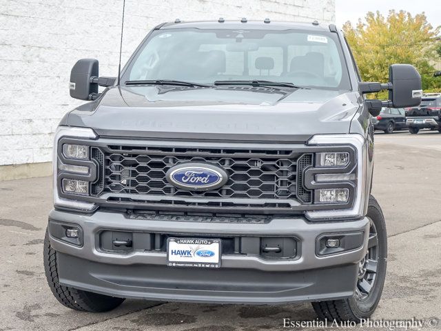 2023 Ford F-350 XLT