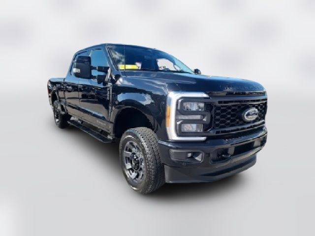 2023 Ford F-350 Lariat