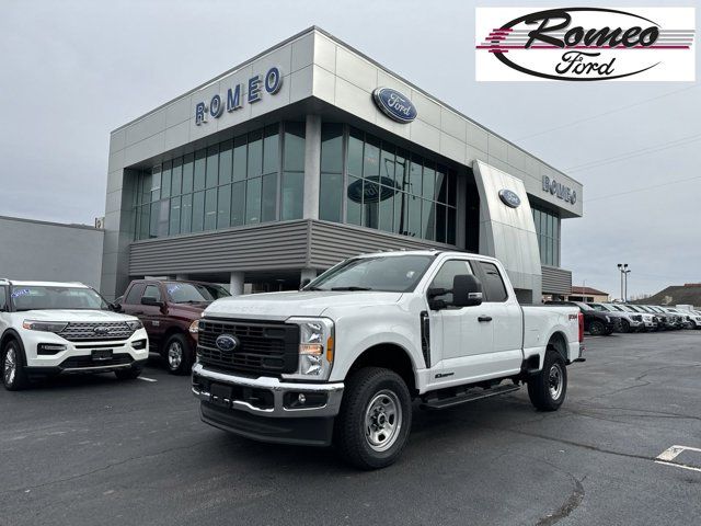 2023 Ford F-350 