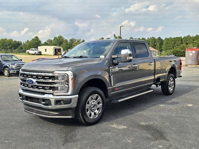 2023 Ford F-350 Lariat