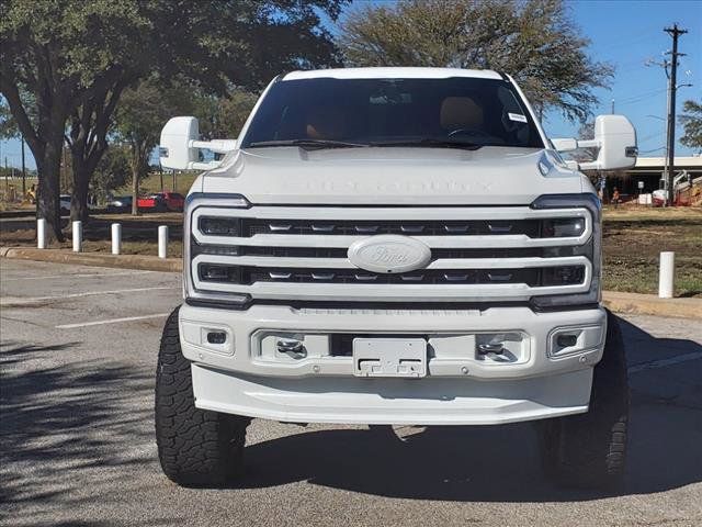 2023 Ford F-350 Platinum