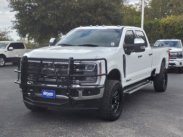 2023 Ford F-350 Lariat