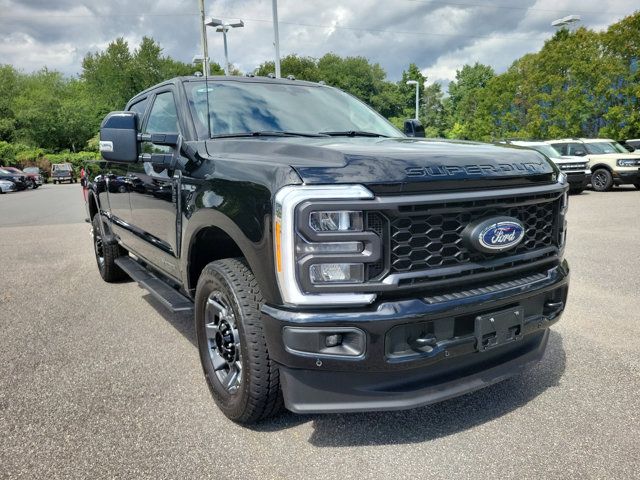 2023 Ford F-350 Lariat