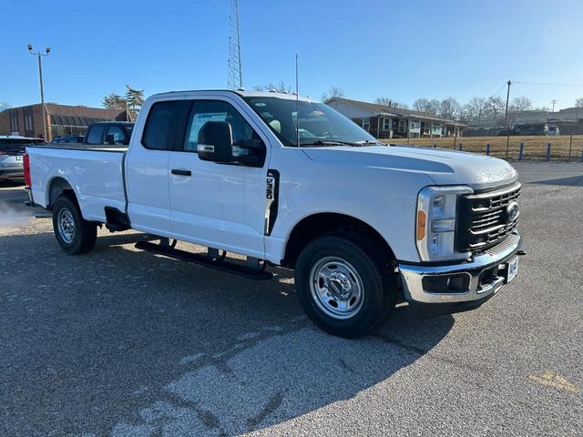 2023 Ford F-350 XL