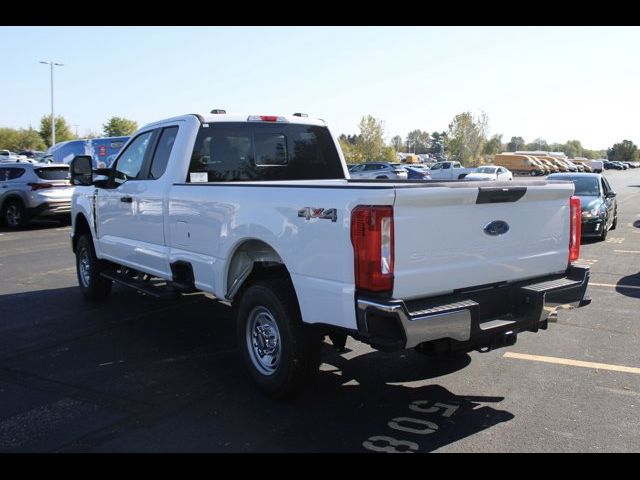 2023 Ford F-350 XL