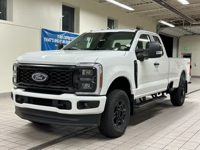 2023 Ford F-350 XL