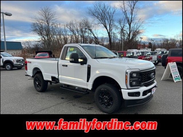 2023 Ford Super Duty F-350 SRW 