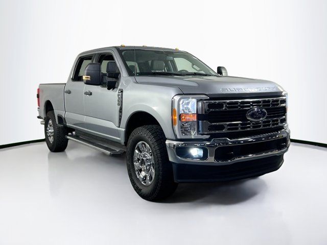 2023 Ford F-350 XLT