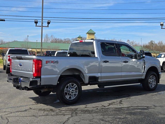 2023 Ford F-350 XLT