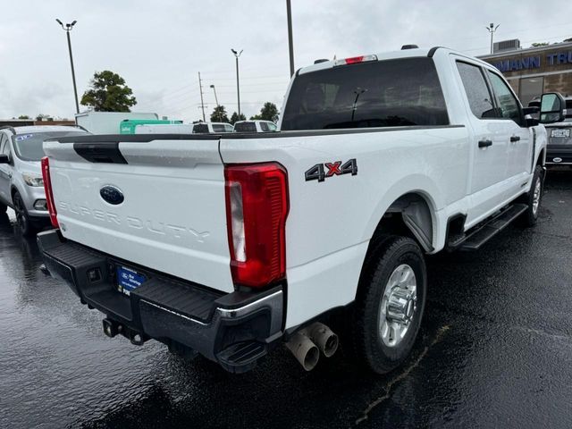 2023 Ford F-350 XLT