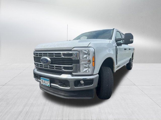 2023 Ford F-350 XLT