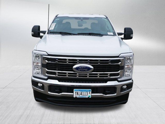 2023 Ford F-350 XLT