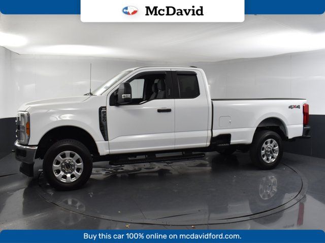 2023 Ford F-350 XLT