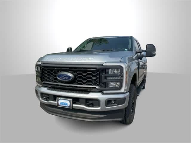 2023 Ford F-350 XLT