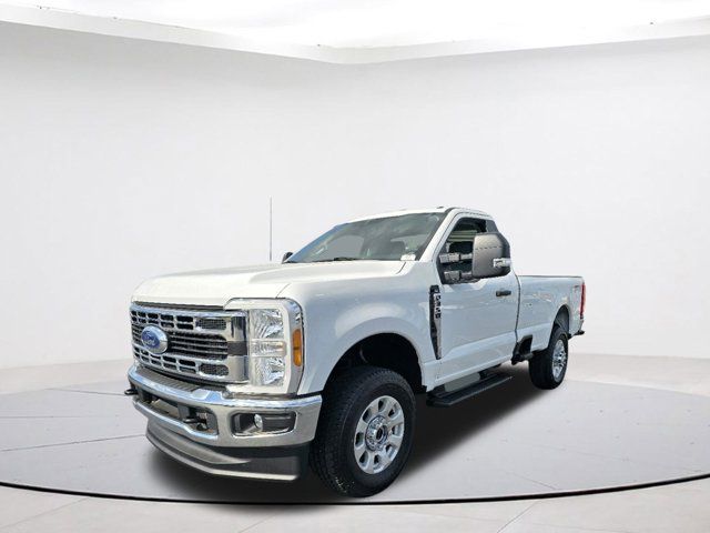 2023 Ford F-350 XLT