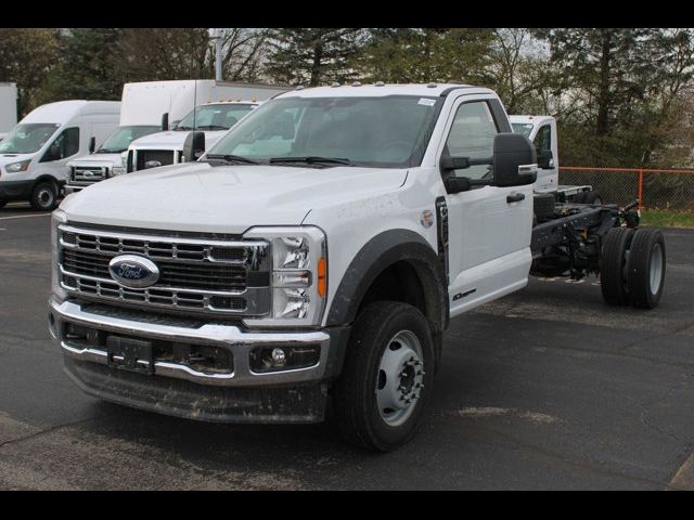 2023 Ford F-450 