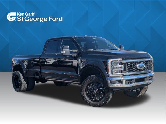 2023 Ford F-450 Lariat