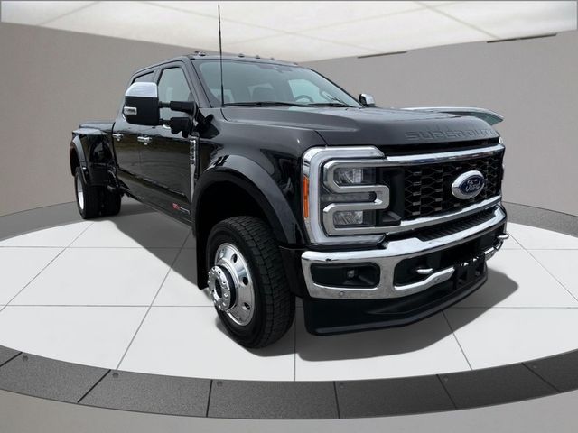 2023 Ford F-450 Lariat