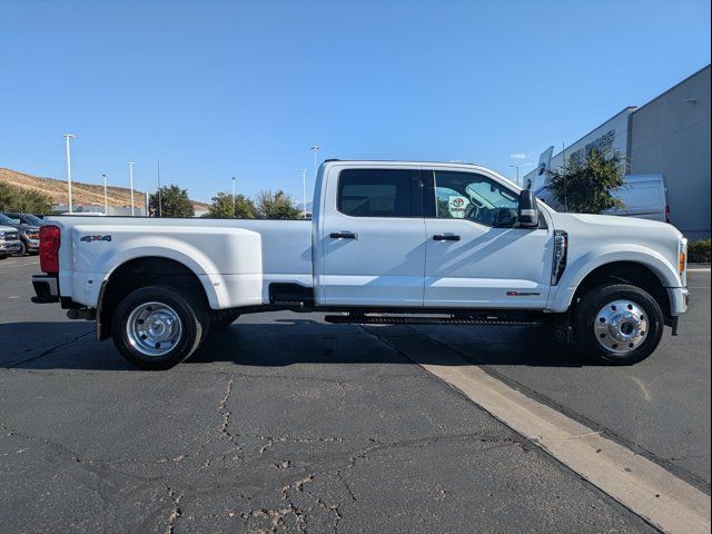 2023 Ford F-450 XLT