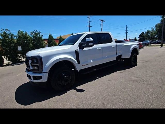 2023 Ford F-450 Lariat