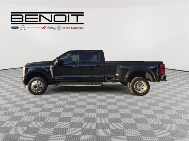 2023 Ford F-450 Lariat