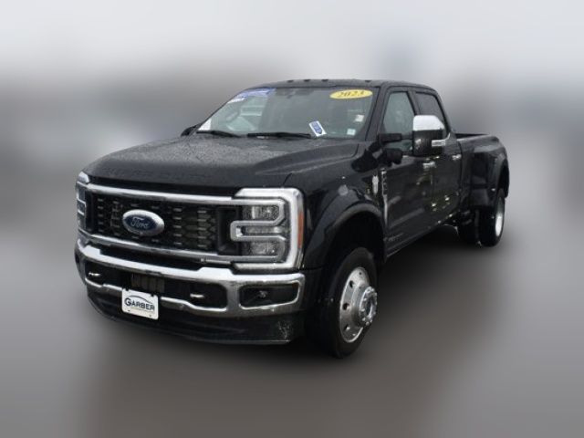 2023 Ford F-450 Lariat