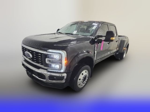 2023 Ford F-450 Lariat