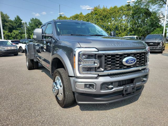 2023 Ford F-450 Limited