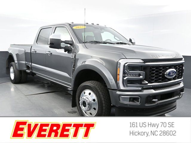 2023 Ford F-450 Platinum