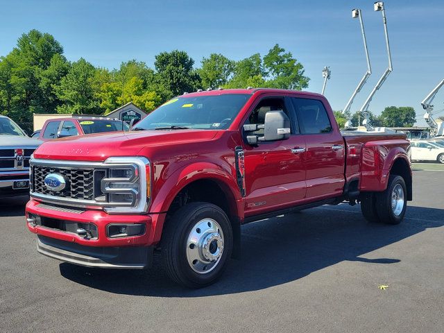 2023 Ford F-450 Platinum