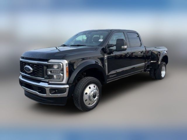 2023 Ford F-450 Lariat