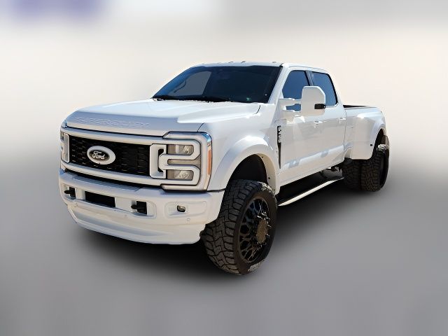 2023 Ford F-450 XLT