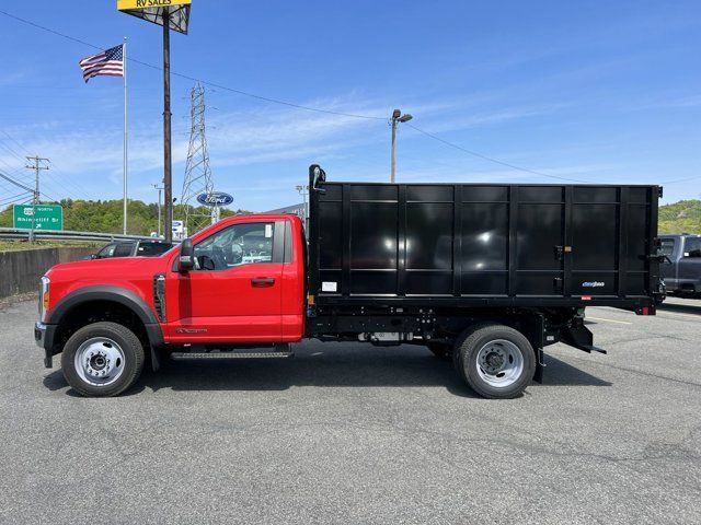 2023 Ford F-550 