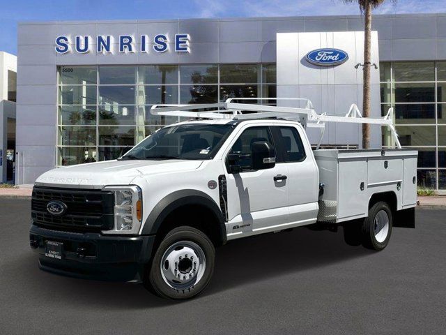 2023 Ford F-550 XL