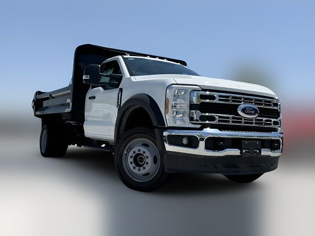 2023 Ford F-550 XLT