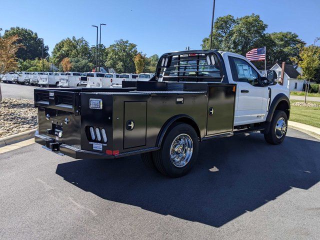 2023 Ford F-600 