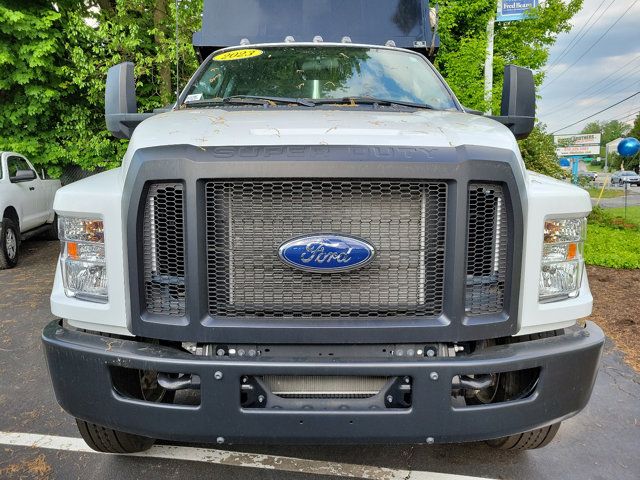 2023 Ford F-650 Base