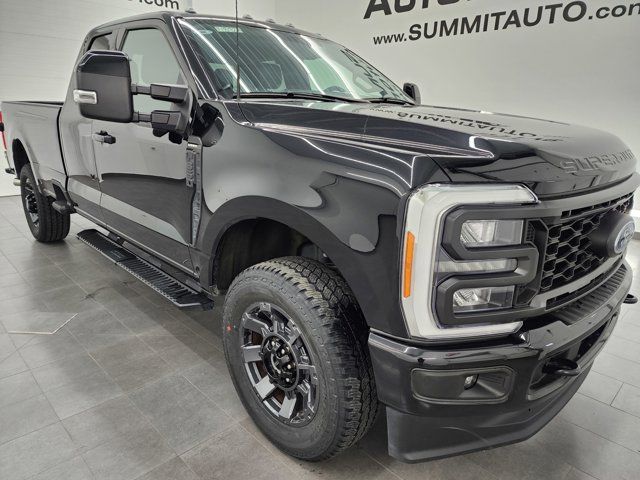 2023 Ford F-350 Lariat