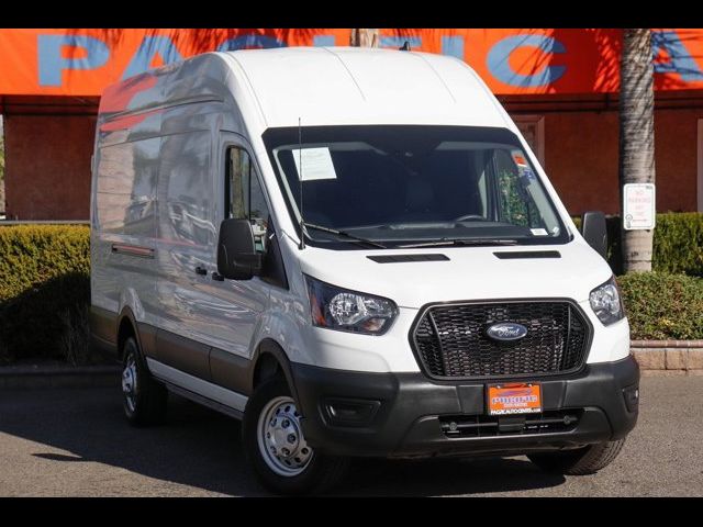 2023 Ford Transit Base