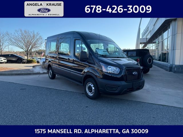 2023 Ford Transit Base