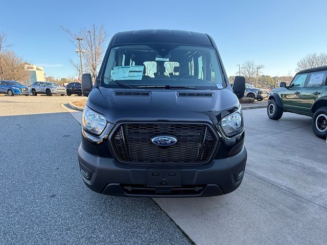 2023 Ford Transit Base