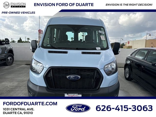 2023 Ford Transit Base