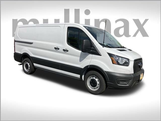 2023 Ford Transit Base